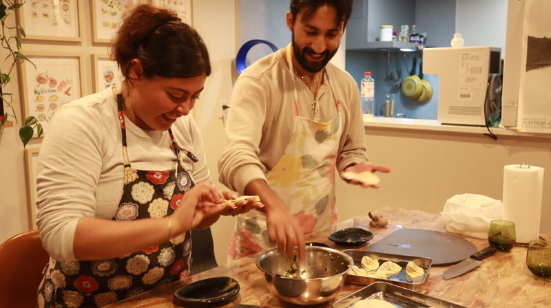 Handmade Gluten-Free Ramen and Gyoza Cooking Class in Osaka - Getting there from central Osaka
