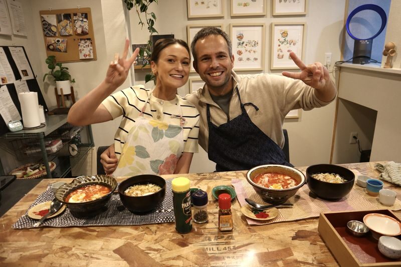Handmade Gluten-Free Ramen and Gyoza Cooking Class in Osaka - What the tomato ramen adds