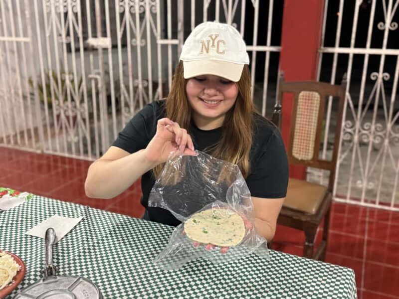 Hands-On Mexican Cooking with Masa - Hands-On Mexican Cooking with Masa: An Authentic Taste of Yucatán