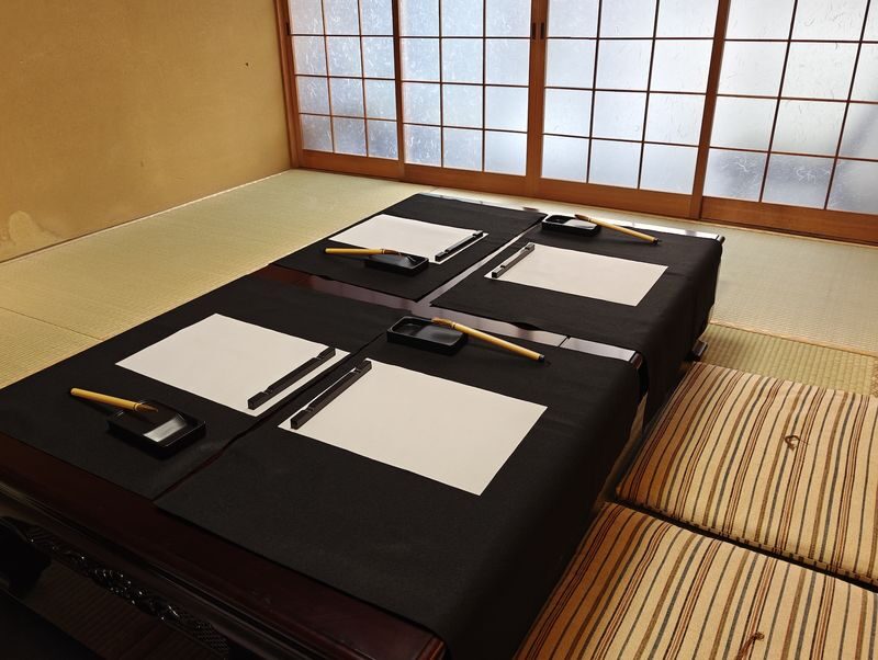 Hands-on Zen Calligraphy & 150-Year-Old Kyoto Machiya Tour - Should you book the calligraphy and machiya tour?