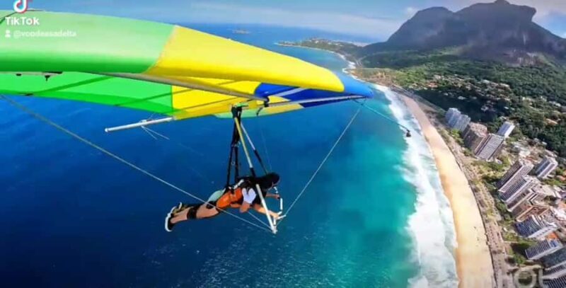 Hang gliding flight in Rio de Janeiro - Hang Gliding Flight in Rio de Janeiro