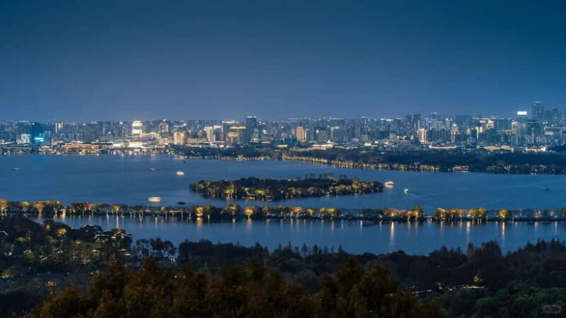 Hangzhou : Cool Morning/Night Baoshi Mountain Guided Tour - A Detailed Look at the Baoshi Mountain Night Hike Experience