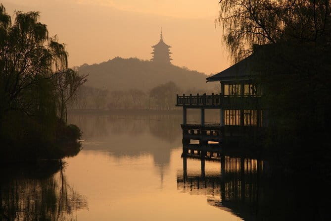 Hangzhou Heaven on Earth Full Day Private Tour from Shanghai - Key Points