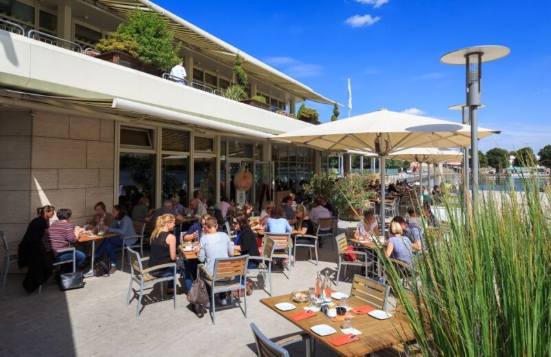 Hannover: Guided Bike Tour for Foodies with Tastings - Key Points