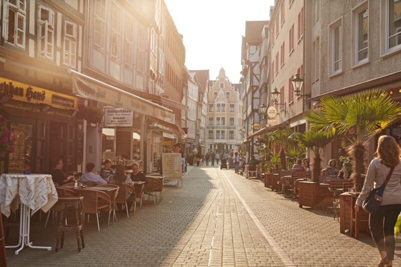 Hannover: Guided City Walk - Hannover: Guided City Walk — An Authentic Look into the Heart of Northern Germany