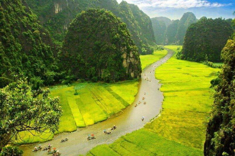 Hanoi: 2-Day Trang An, Tam Coc, Hoa Lu, Mua Caves Trip - A Close Look at the 2-Day Ninh Binh Adventure