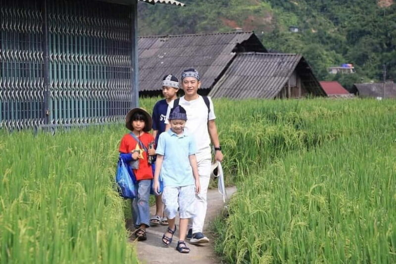 Hanoi: 2 Days Sapa, Hotel 4-stars,Transfer by VIP Limousine - An In-Depth Look at the Sapa 2-Day Tour