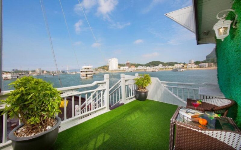 Hanoi: 3-Day Ninh Binh, Ha Long & Bai Tu Long Cruise UNESCO - What could be improved?