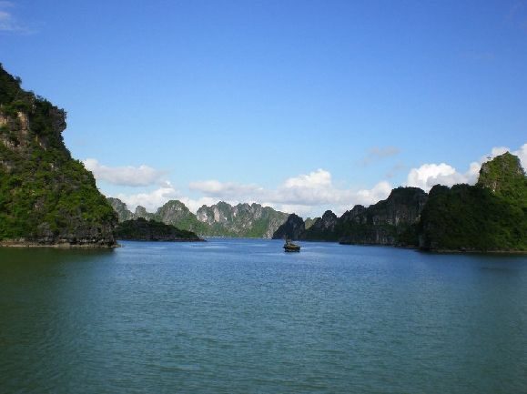 Hanoi: 4-Day Tour of Hanoi, Halong Bay, Hoa Lu, Trang An - The Heart of the Experience: A Deep Dive