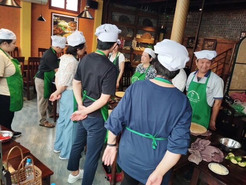 Hanoi Authentic Cooking Class and Local Market With Chef - Detailed Breakdown of the Tour Experience