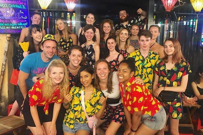 Hanoi Bar-Pub Experience Nightlife With Local Expert - Key Points