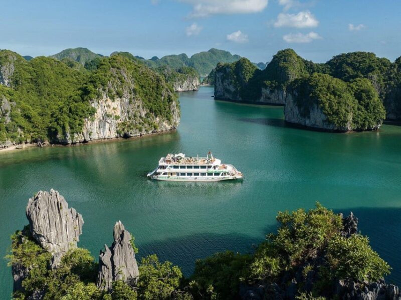 Hanoi: Cat Ba Island & Lan Ha Bay Day Trip Cruise with Lunch - Key Points