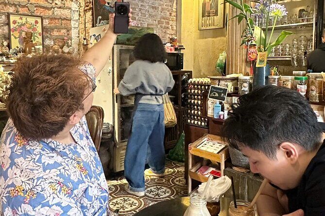 Hanoi Coffee Culture Tour: Sip, Taste & Hear Local Stories - Why This Tour Works Well