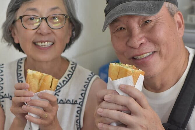 Hanoi Cyclo and Street Food Tour - Exploring Hanoi with a Cyclo and Street Food Tour