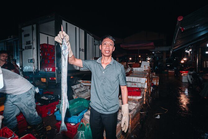 Hanoi Dawn Private Food Tour with 10+ Tastings - Who Should Consider Booking This Tour?