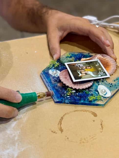 Hanoi: DIY Resin Art Light-Up Photo Frame Workshop - A Closer Look at the Hanoi Resin Light-Up Photo Frame Workshop