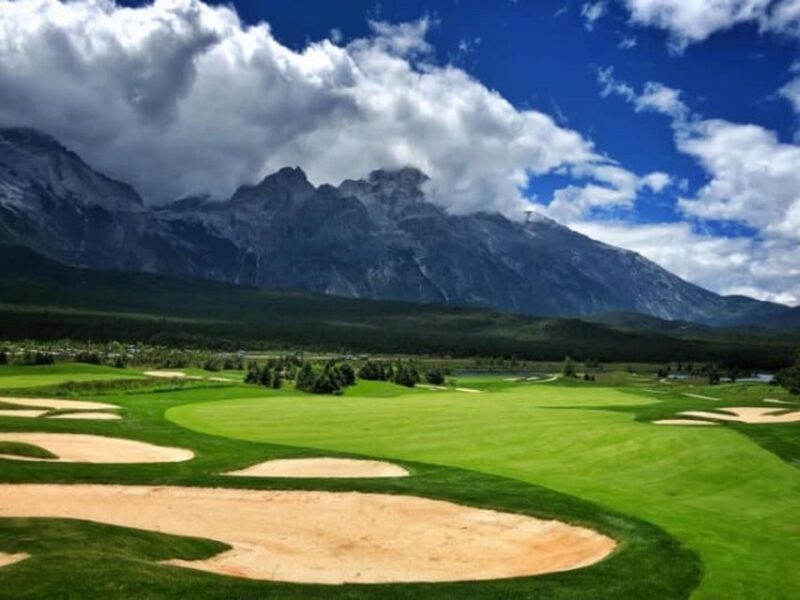 Hanoi Golf Tour 6 Days 4 Rounds - Discover North Vietnam with the Hanoi Golf Tour 6 Days 4 Rounds