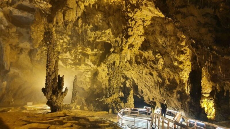 Hanoi: Halong Bay Cruise with Lunch, Caves, and Kayaking - The Value and Overall Experience