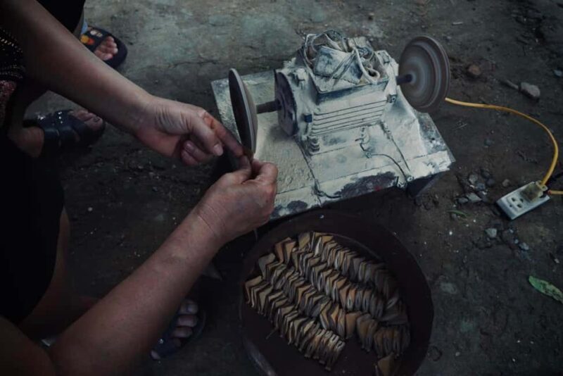 Hanoi: Hand Fan Village and Bamboo Dragonfly Village & Lunch - Frequently Asked Questions