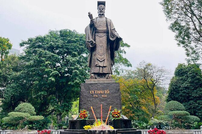 Hanoi Highlights and Hidden Gems Walking Tour - FAQ