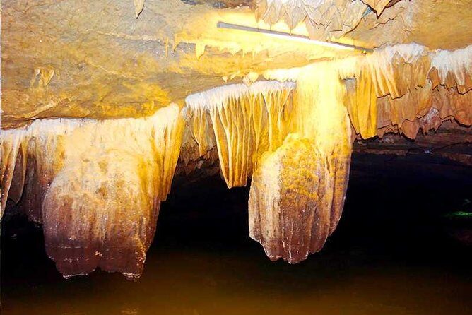 Hanoi - Hoa Lu - Tam Coc - Mua Cave - 1 Day / By Luxury Limousine & Small Group - The Sum Up