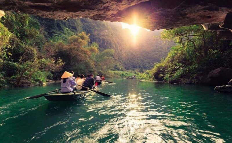 Hanoi: Hoa Lu, Tam Coc, Mua Caves Full - Day Trip - Exploring the Full-Day Experience: What You Can Expect
