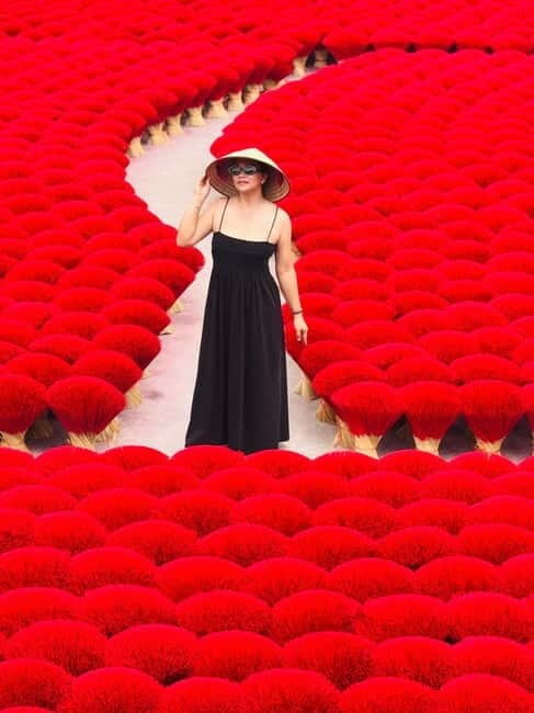 Hanoi: Long Dress Village or Incense Village, Hat Village - Who Should Consider This Tour?