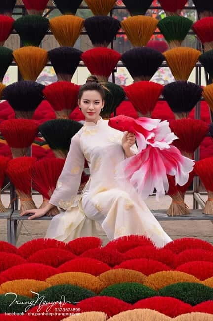 Hanoi: Military History Museum & Incense Village Tour - Visiting Quang Phu Cau Incense Village