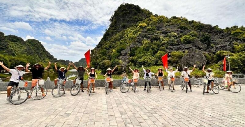 Hanoi: Ninh Binh, Hoa Lu, Tam Coc and Mua Cave Day Trip - A Deep Dive into the Hanoi: Ninh Binh Tour