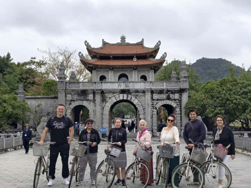 Hanoi: Ninh Binh small group day tour by luxury dcar 9-seats - Who This Tour Is Best For