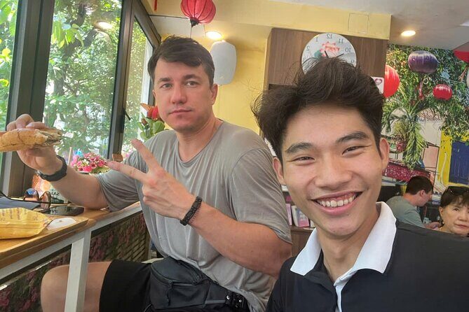 Hanoi: Old Quarter and French Quarter Walking Food Tour - The Food Stops: From Streets to Gourmet