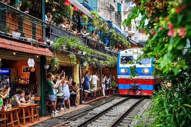 Hanoi Old Quarter Food Tour with Train Stress Visit - Key Points