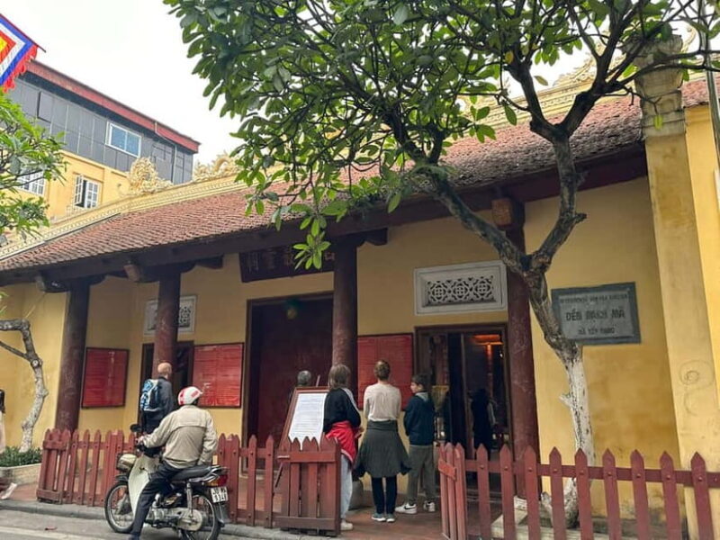 Hanoi Old Quarter Walking Tour Small Group With Guide - FAQ