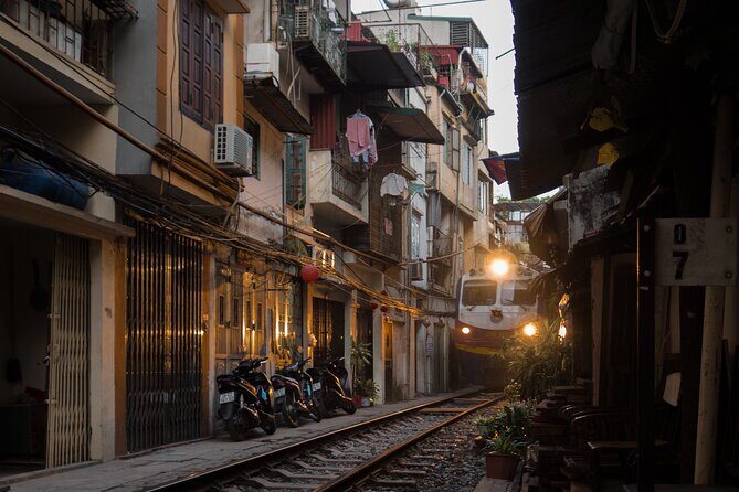 Hanoi On the Tracks Photo Tour - An Authentic Look at Hanoi with the On the Tracks Photo Tour