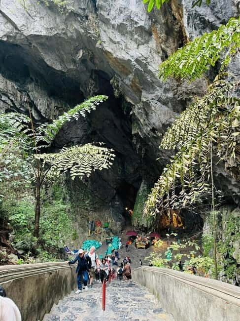 Hanoi: Perfume Pagoda Day Tour with Boat Ride & Cave Visit - Key Points