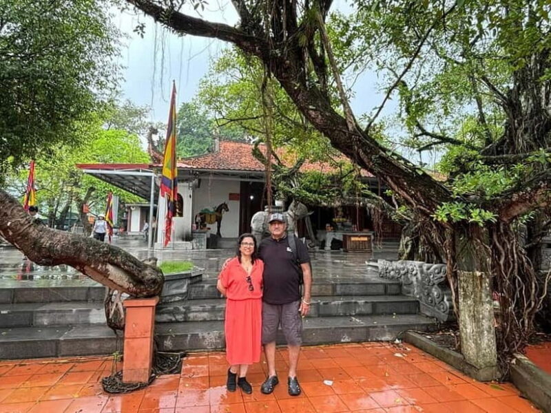 Hanoi: Perfume Pagoda Day Tour with Boat Ride & Cave Visit - Exploring the Perfume Pagoda: A Rich Day of Culture and Nature