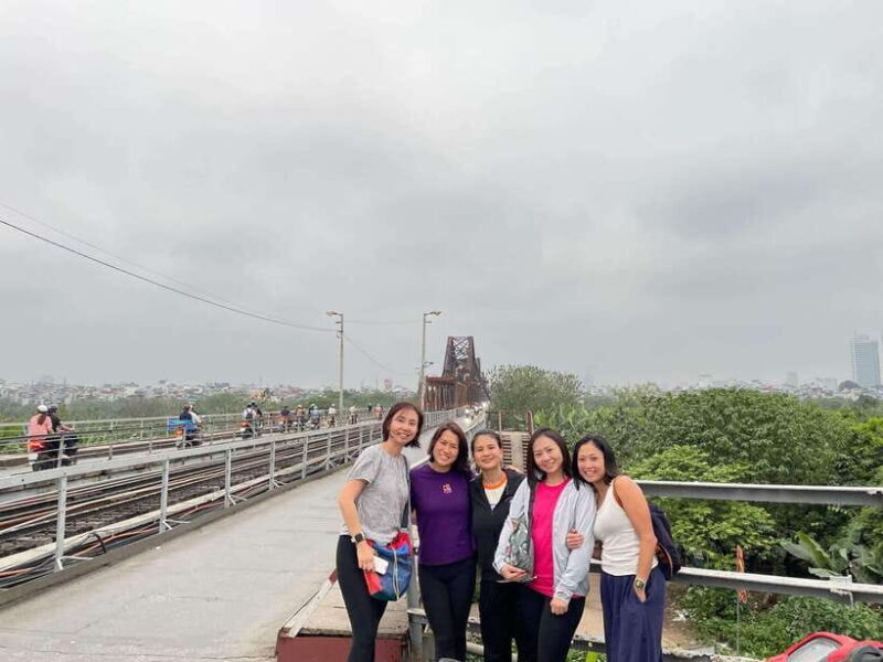 Hanoi: Private Motorbike Tour with Highlight Local Food - Discover Hanoi in a New Way: Private Motorbike Tour with Local Food Highlights