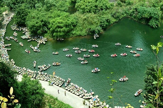 Hanoi Private Transfer from Ha Long city to Hanoi (HAN) Airport - What to Expect During the Journey