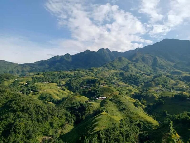 Hanoi: Sapa Trekking Tour with Bus Transfer & Homestay - Experience the Vibrant Charm of Sapa on a 2-Day Trek from Hanoi