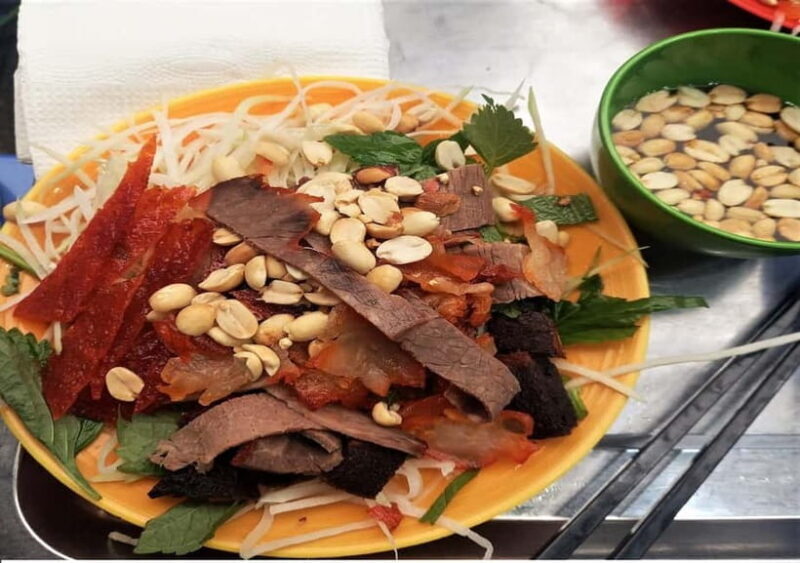 Hanoi: Street Food Tour with Train Street & Hidden Alleyways - What Makes This Tour Stand Out?