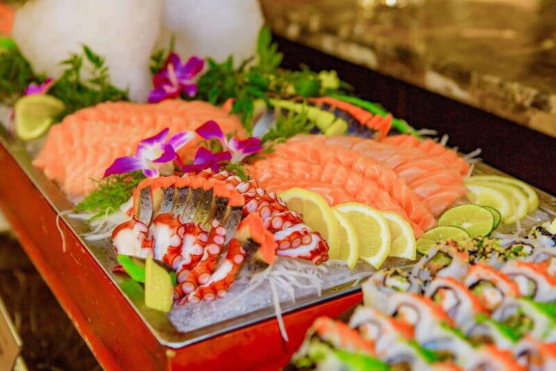 Hanoi to Halong Bay: TOP Luxury Cruise with Buffet Lunch - Key Points