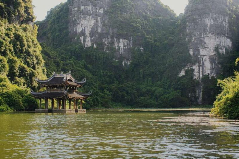 Hanoi:Ninh Binh-Trang An-Mua Cave-Hoa Lu&Cycling BEST SELLER - Exploring Trang An: A UNESCO Wonder
