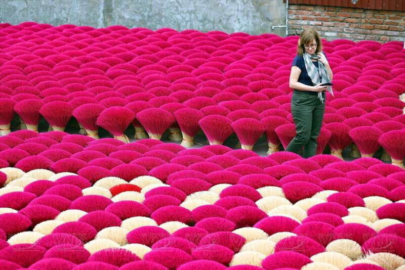 Hanoi's artisan trail:Incense Village,Hat,Lacquer & Train St - The Sum Up: Who Is This Tour Perfect For?