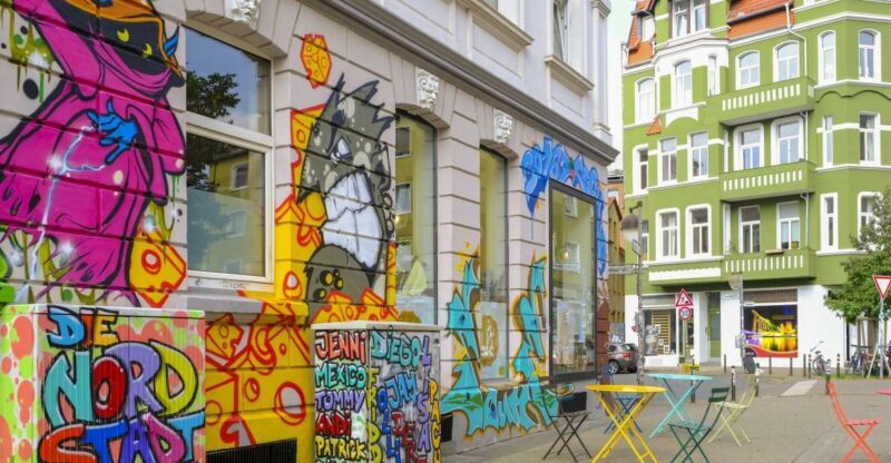 Hanover: Guided Walking Tour of the Nordstadt District - Key Points