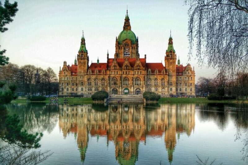 Hanover: Private Walking tour with A Guide (Private Tour) - Key Points