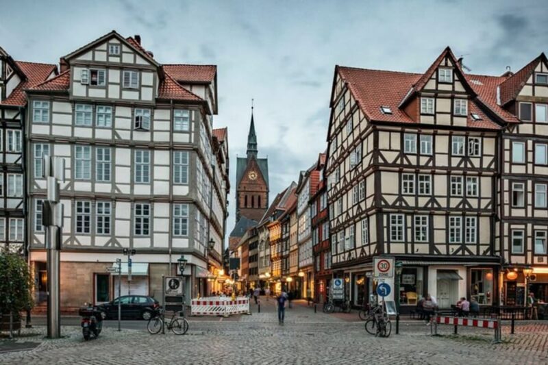 Hanover: Private Walking tour with A Guide (Private Tour) - An In-Depth Look at the Hannover Private Tour
