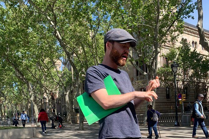 Happiness Walking Tour in Barcelona - Exploring the Barcelona Happiness Walking Tour in Depth