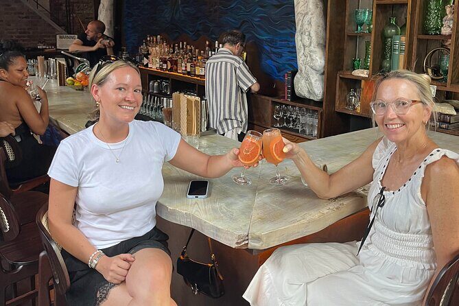 Harboring Secrets Murder Mystery Quest - Harboring Secrets Murder Mystery Quest: A Puzzle Adventure in Historic NYC