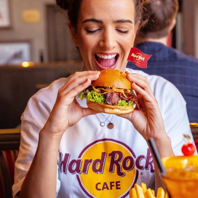 Hard Rock Cafe Berlin with Set Menu for Lunch or Dinner - Experience the Energy of Hard Rock Cafe Berlin with a Set Menu for Lunch or Dinner
