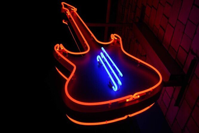 Hard Rock Cafe Brussels with Set Lunch or Dinner - Key Points